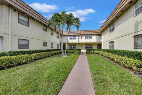 Copropriété à vendre à Delray Beach, Floride: 2 chambres, 82.03 m2 № 987304 - photo 8