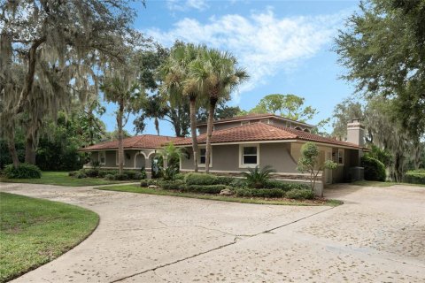 Villa ou maison à vendre à Orlando, Floride: 4 chambres, 304.91 m2 № 1363359 - photo 2