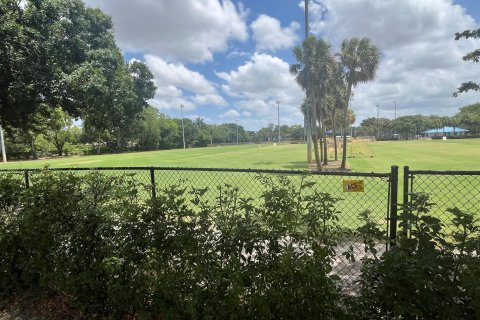 Copropriété à vendre à Coconut Creek, Floride: 3 chambres, 101.54 m2 № 1230190 - photo 2