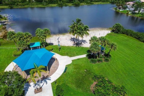 Villa ou maison à vendre à Pembroke Pines, Floride: 3 chambres, 171.22 m2 № 1319122 - photo 30