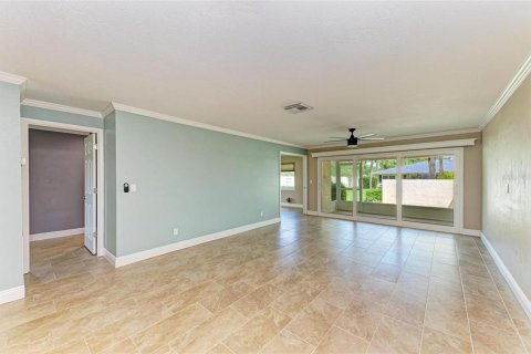 Condo in Sarasota, Florida, 2 bedrooms  № 1364640 - photo 23