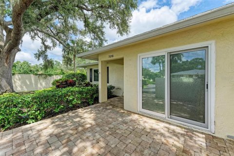 Copropriété à vendre à Sarasota, Floride: 2 chambres, 103.86 m2 № 1364640 - photo 4