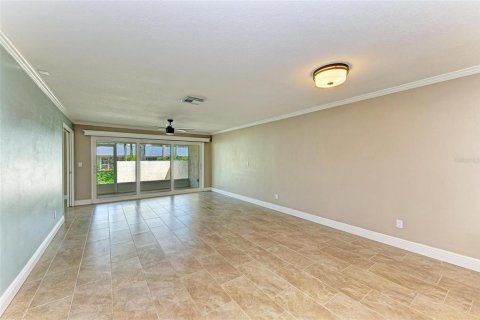 Copropriété à vendre à Sarasota, Floride: 2 chambres, 103.86 m2 № 1364640 - photo 22