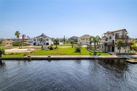 Terreno en venta en Hernando Beach, Florida № 1403719 - foto 9