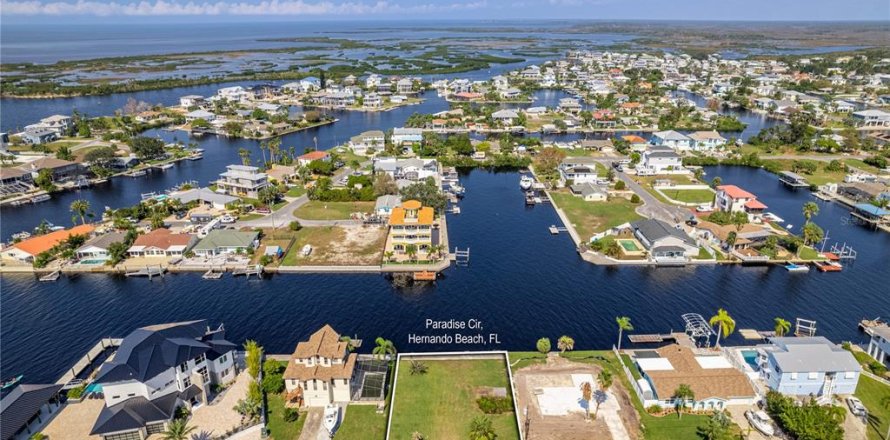 Terreno en Hernando Beach, Florida № 1403719