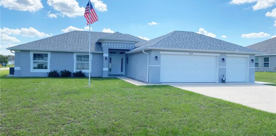 Casa en Ocala, Florida 4 dormitorios, 163.51 m2 № 1400512