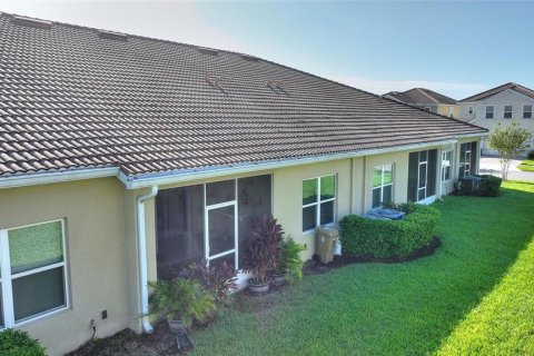 House in Davenport, Florida 2 bedrooms, 129.51 sq.m. № 1400511 - photo 29