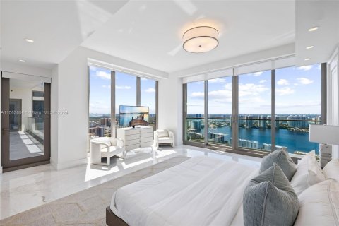 Condo in Sunny Isles Beach, Florida, 3 bedrooms  № 1098513 - photo 14