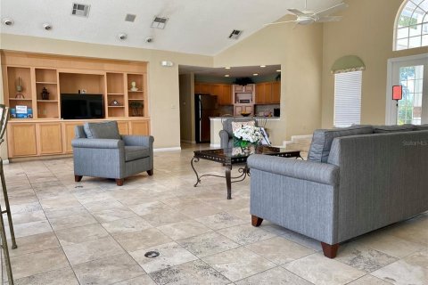 Condo in Orlando, Florida, 2 bedrooms  № 1307380 - photo 22