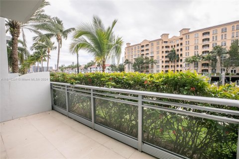 Condo in Aventura, Florida, 2 bedrooms  № 1236994 - photo 18