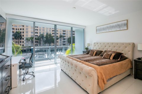 Condo in Aventura, Florida, 2 bedrooms  № 1236994 - photo 21