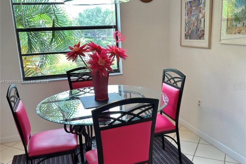 Condominio en venta en Boynton Beach, Florida, 2 dormitorios, 128.48 m2 № 1099254 - foto 9