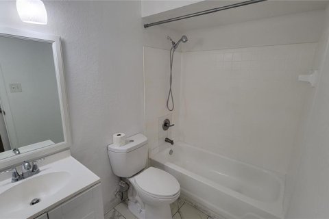 Copropriété à vendre à Orlando, Floride: 2 chambres, 86.86 m2 № 1406416 - photo 23