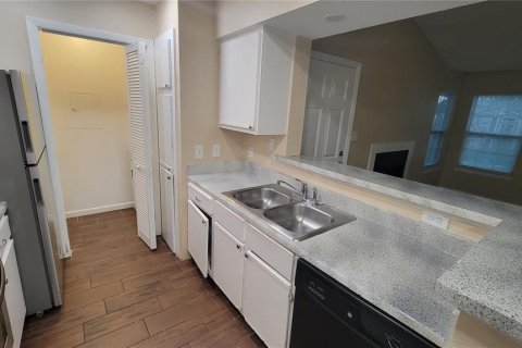 Copropriété à vendre à Orlando, Floride: 2 chambres, 86.86 m2 № 1406416 - photo 15