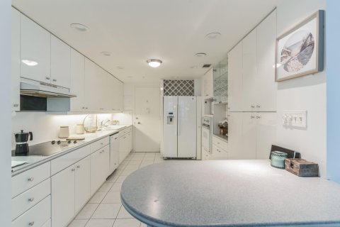 Condominio en venta en Miami Beach, Florida, 1 dormitorio, 116.87 m2 № 1227786 - foto 11