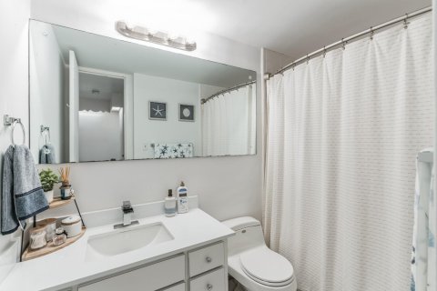 Condominio en venta en Miami Beach, Florida, 1 dormitorio, 116.87 m2 № 1227786 - foto 15