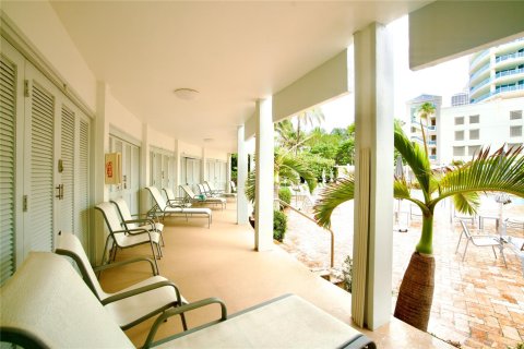 Condominio en venta en Miami Beach, Florida, 1 dormitorio, 116.87 m2 № 1227786 - foto 5