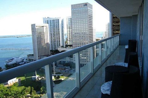 Condo in Miami, Florida, 2 bedrooms  № 1404244 - photo 3