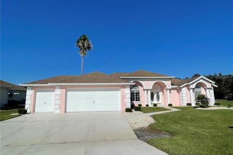 Casa en venta en Ocala, Florida, 2 dormitorios, 146.32 m2 № 1414389 - foto 1