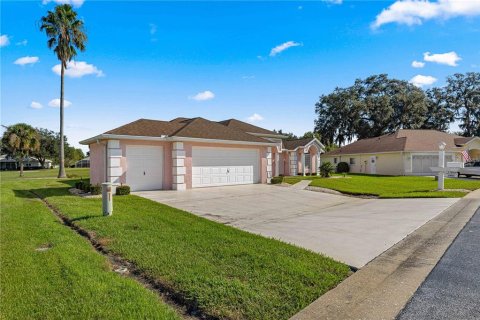 Villa ou maison à vendre à Ocala, Floride: 2 chambres, 146.32 m2 № 1414389 - photo 2