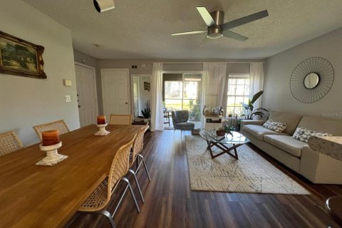 Condominio en venta en Orlando, Florida, 2 dormitorios, 81.2 m2 № 1086114 - foto 5