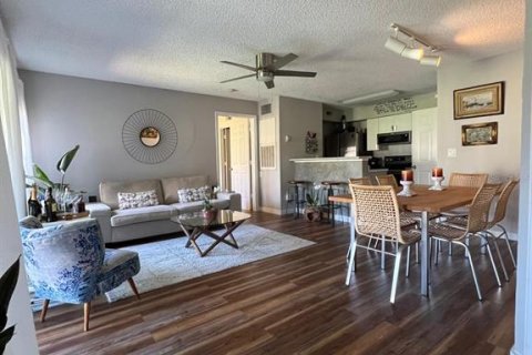 Condominio en venta en Orlando, Florida, 2 dormitorios, 81.2 m2 № 1086114 - foto 15