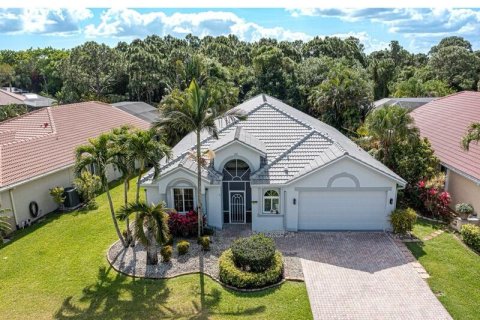 Casa en venta en Port St. Lucie, Florida, 3 dormitorios, 197.32 m2 № 1142242 - foto 2