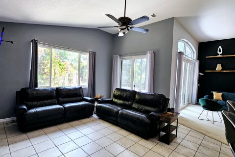 Casa en venta en Port St. Lucie, Florida, 3 dormitorios, 197.32 m2 № 1142242 - foto 13