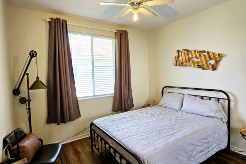 Casa en venta en Port St. Lucie, Florida, 3 dormitorios, 197.32 m2 № 1142242 - foto 10