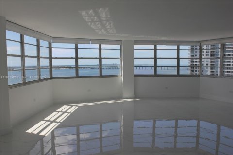 Copropriété à vendre à Miami, Floride: 3 chambres, 193.24 m2 № 1233642 - photo 1