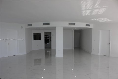 Copropriété à vendre à Miami, Floride: 3 chambres, 193.24 m2 № 1233642 - photo 6