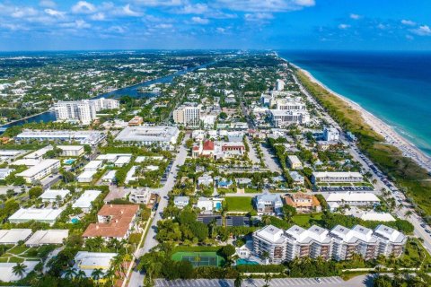 Villa ou maison à vendre à Delray Beach, Floride: 3 chambres, 220.36 m2 № 827796 - photo 3