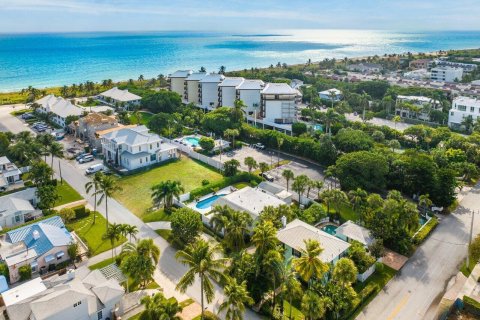 Villa ou maison à vendre à Delray Beach, Floride: 3 chambres, 220.36 m2 № 827796 - photo 11