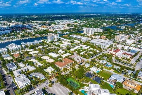 Villa ou maison à vendre à Delray Beach, Floride: 3 chambres, 220.36 m2 № 827796 - photo 1