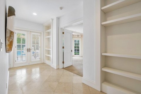 Villa ou maison à vendre à Palm Beach, Floride: 5 chambres, 452.9 m2 № 945528 - photo 20