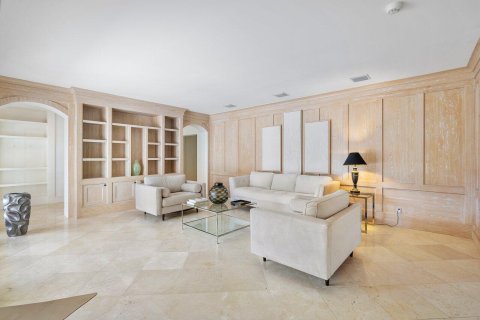 Villa ou maison à vendre à Palm Beach, Floride: 5 chambres, 452.9 m2 № 945528 - photo 29