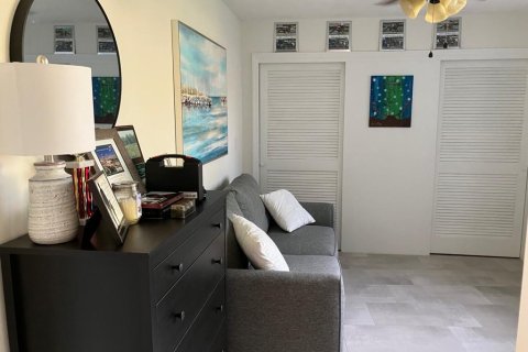 Condominio en venta en Pembroke Pines, Florida, 2 dormitorios, 97.55 m2 № 786300 - foto 12