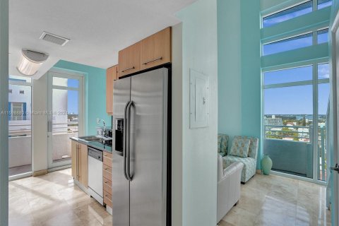 Condominio en venta en Miami Beach, Florida, 1 dormitorio, 79.62 m2 № 1208289 - foto 11