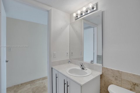 Condominio en venta en Miami Beach, Florida, 1 dormitorio, 79.62 m2 № 1208289 - foto 16