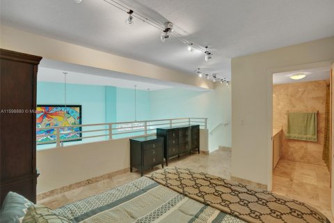 Condominio en venta en Miami Beach, Florida, 1 dormitorio, 79.62 m2 № 1208289 - foto 26