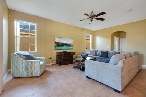 Villa ou maison à vendre à Orlando, Floride: 4 chambres, 252.14 m2 № 915628 - photo 24
