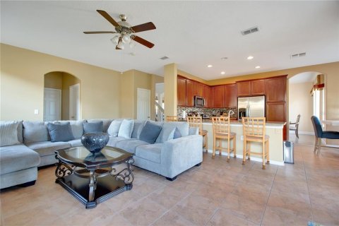 Villa ou maison à vendre à Orlando, Floride: 4 chambres, 252.14 m2 № 915628 - photo 18