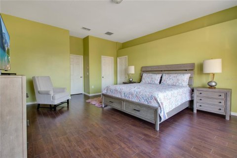 Villa ou maison à vendre à Orlando, Floride: 4 chambres, 252.14 m2 № 915628 - photo 29