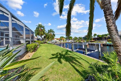 Villa ou maison à vendre à Punta Gorda, Floride: 2 chambres, 129.6 m2 № 1299238 - photo 11