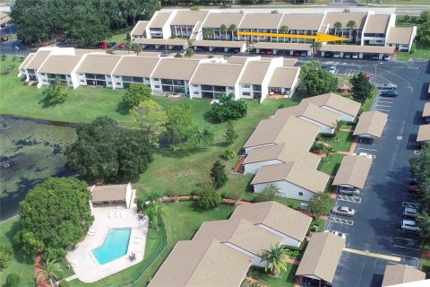 Condominio en venta en Port Richey, Florida, 2 dormitorios, 106.28 m2 № 1312092 - foto 16