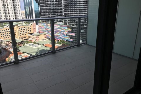 Condominio en venta en Miami, Florida, 41.06 m2 № 404733 - foto 3