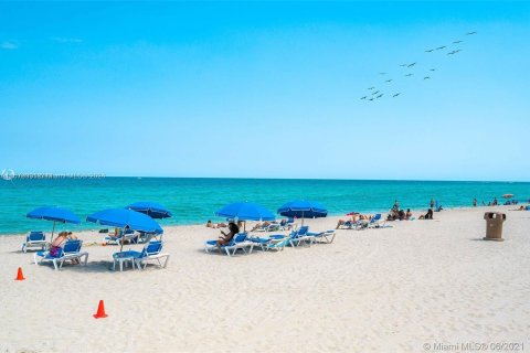 Condo in Sunny Isles Beach, Florida, 1 bedroom  № 1154856 - photo 6