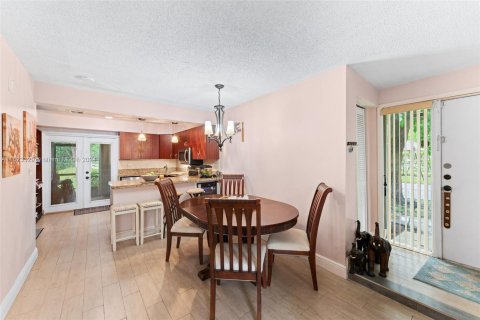 Condo in Plantation, Florida, 3 bedrooms  № 1270051 - photo 3