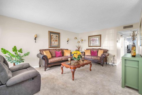Condominio en venta en Deerfield Beach, Florida, 2 dormitorios, 81.85 m2 № 1007531 - foto 25