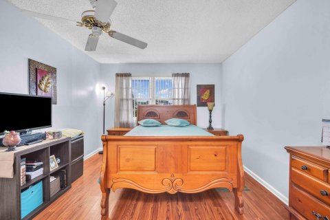 Copropriété à vendre à Deerfield Beach, Floride: 2 chambres, 81.85 m2 № 1007531 - photo 16